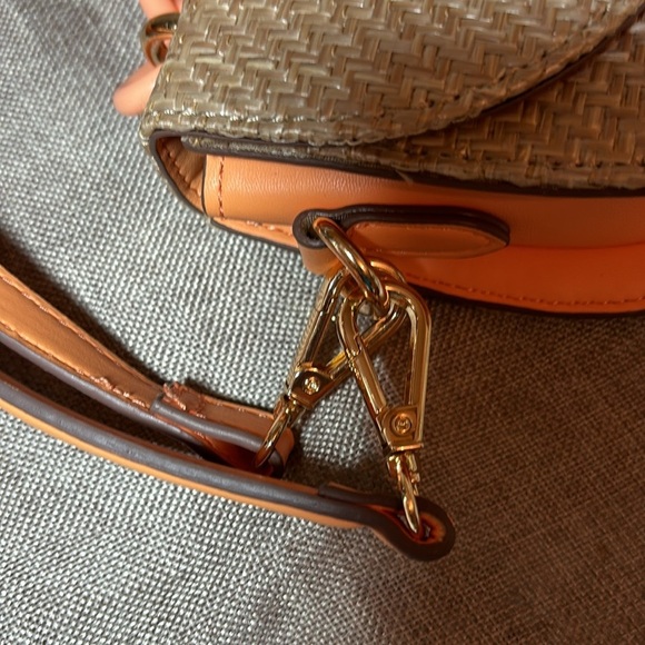 Anne Klein Mini Convertible Shoulder Bag with Resin Chain, Straw Weave Apricot - Picture 13 of 15